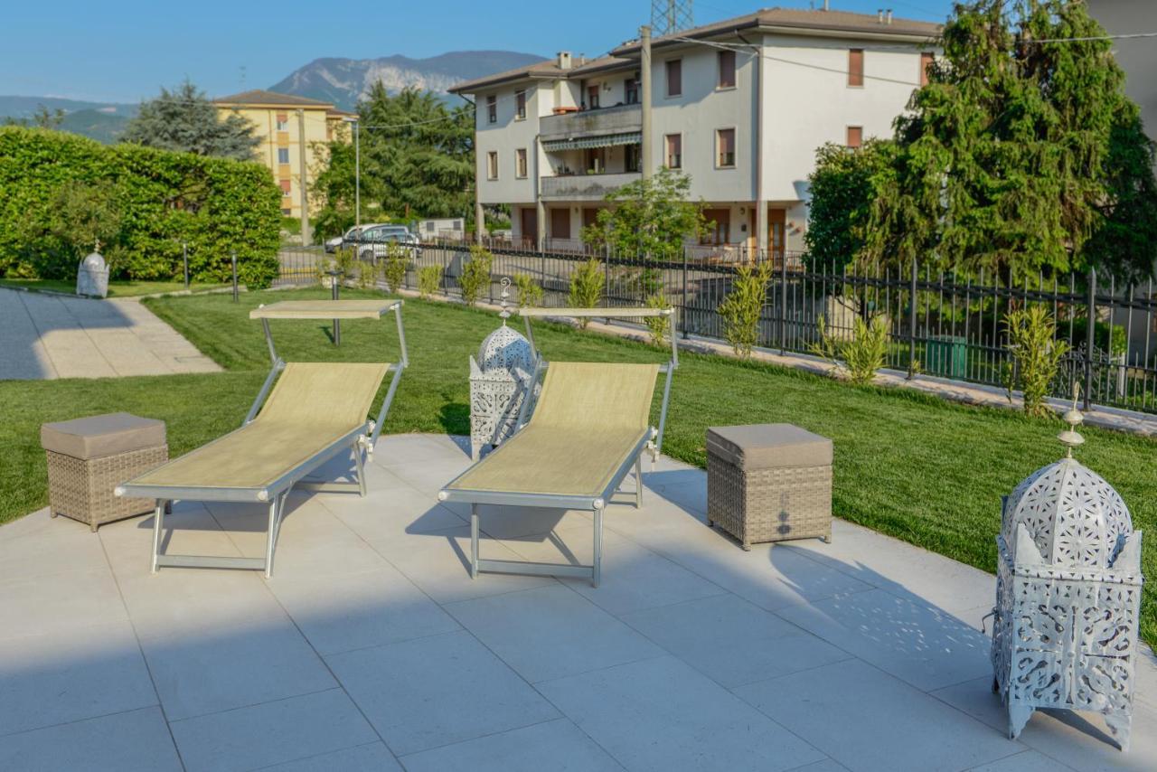 Villa Viola-Comoda Villetta A Каприно-Веронезе Экстерьер фото